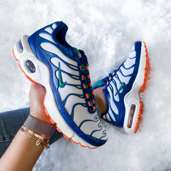 Nike Shoes - NEW AIR MAX PLUS (GS)